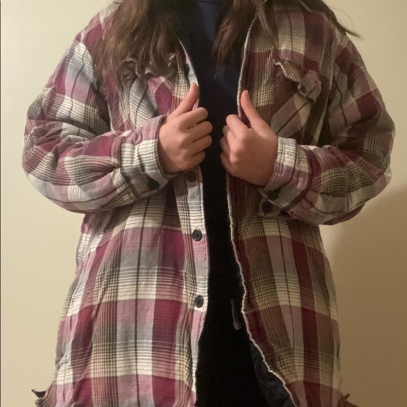 Shacket - Picture 2 of 13